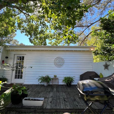 Cozy Loft With Parking And Private Patio W/ Grill Apartment Wilmington Exterior photo