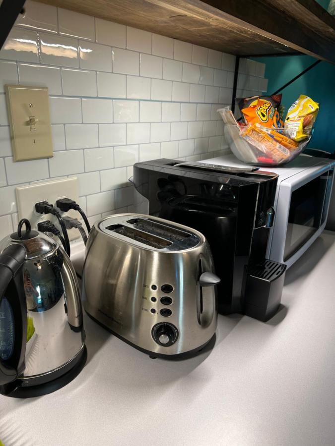 Cozy Loft With Parking And Private Patio W/ Grill Apartment Wilmington Exterior photo