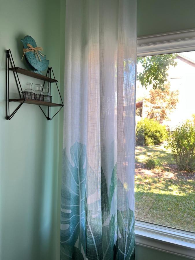 Cozy Loft With Parking And Private Patio W/ Grill Apartment Wilmington Exterior photo